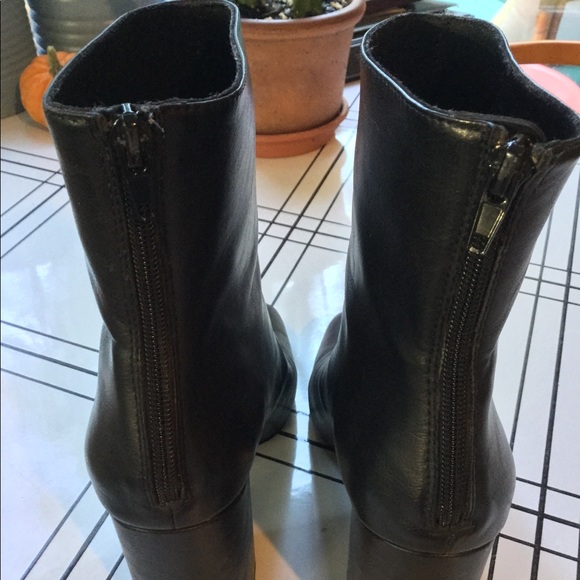 ModCloth black boots - Picture 4 of 8